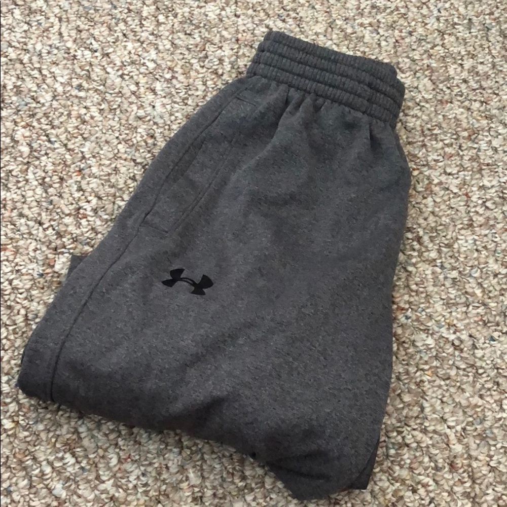 Gray Under Armour sweatpants